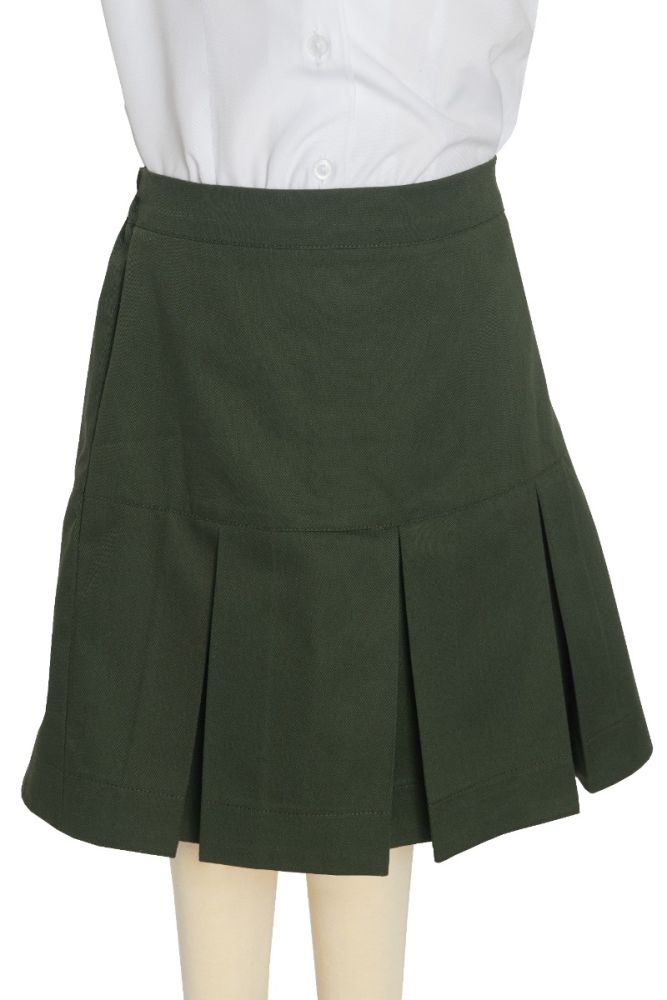 SKIRT WITH ALL AROUND BOX PLEATS